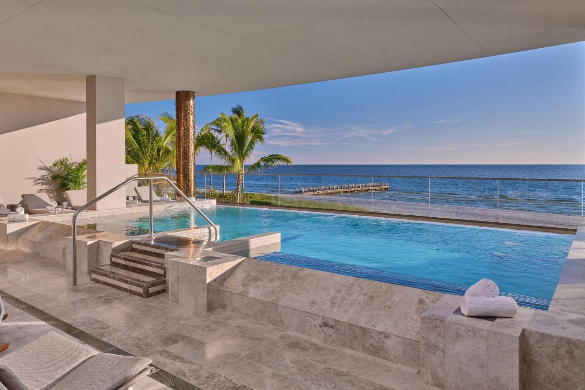 The St Regis Longboat Key Resort Exterior photo