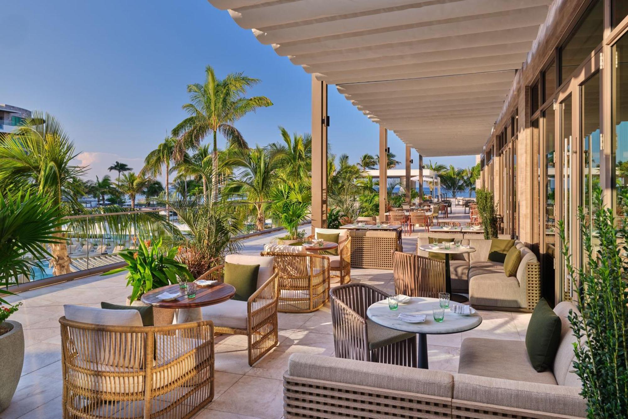 The St Regis Longboat Key Resort Exterior photo